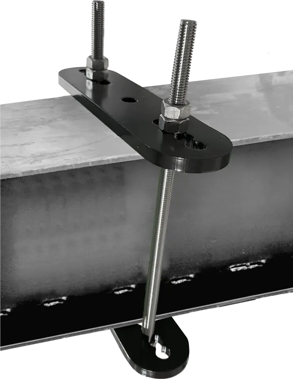 Plăci de oțel galvanizat pentru prindere intermediară cu contraplacă (pentru grinzi cu flanșă lățime 80-150 mm)